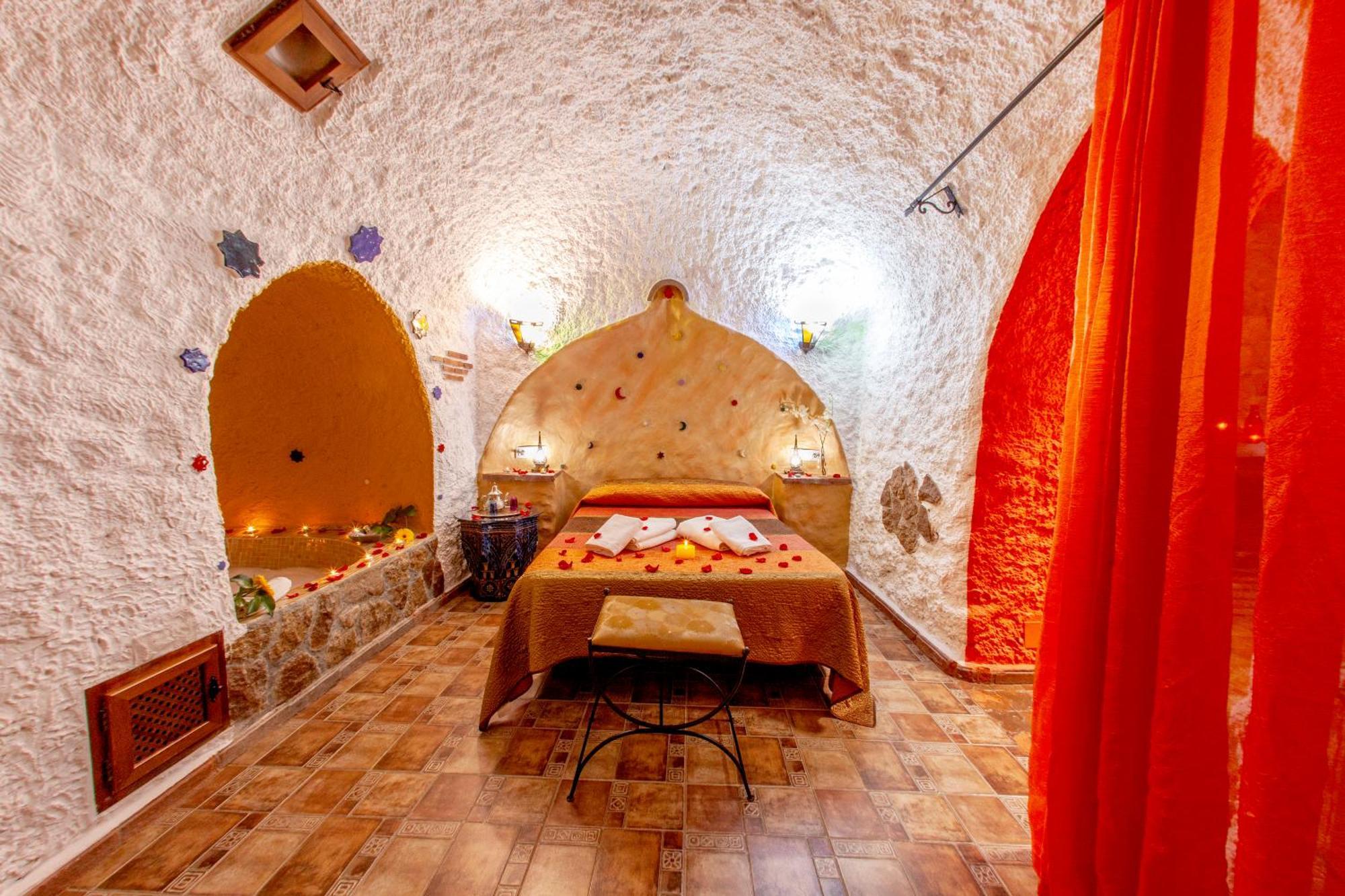 Гостьовий будинок Casas Cueva Cazorla Hinojares Екстер'єр фото