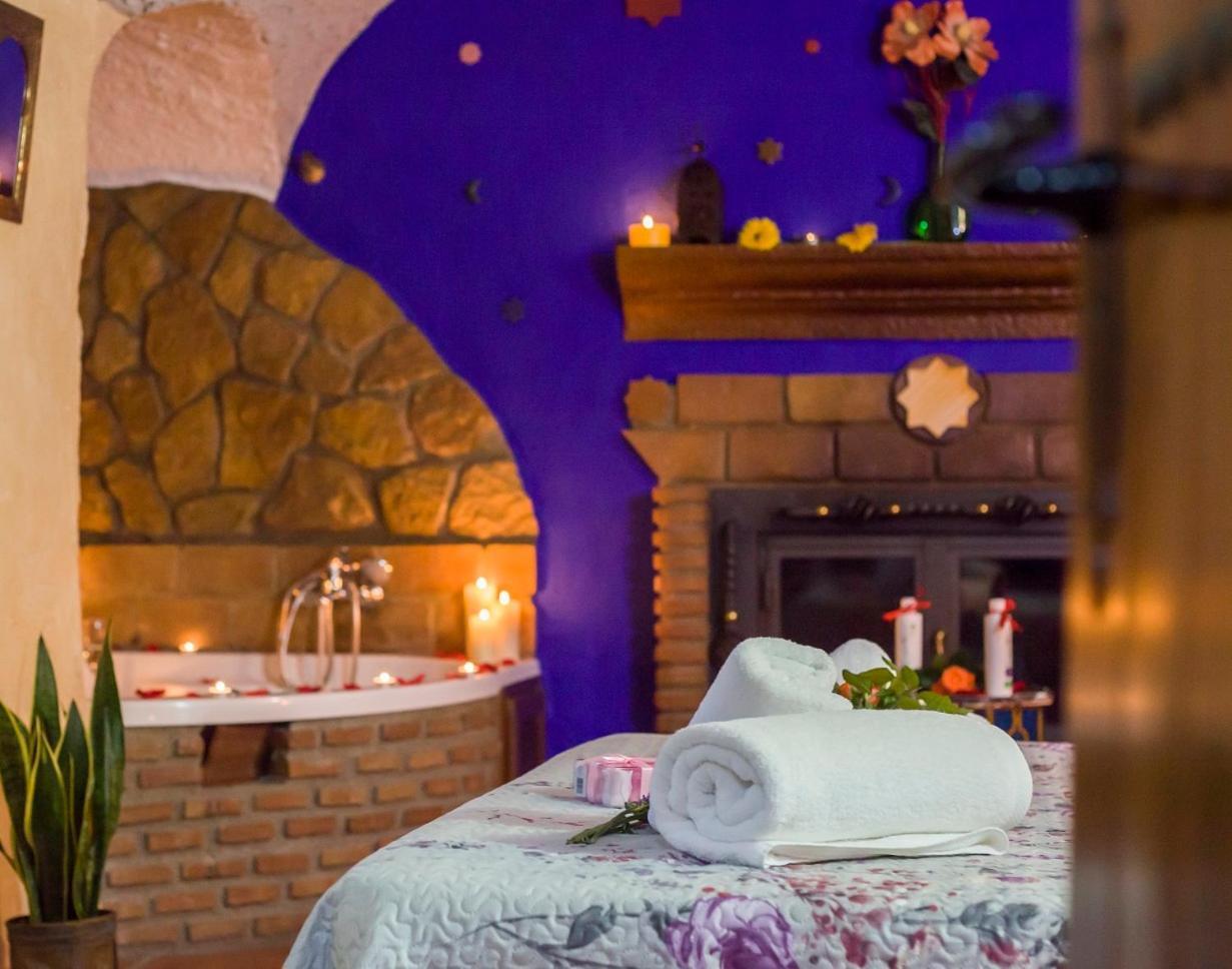 Гостьовий будинок Casas Cueva Cazorla Hinojares Екстер'єр фото